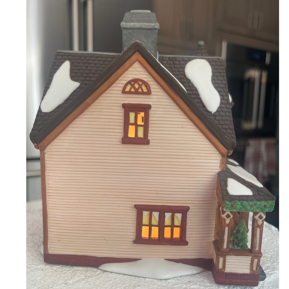 Dept 56 New England Village THOMAS T JULIAN House 56569 Heritage Village 1995 - Picture 4 of 7